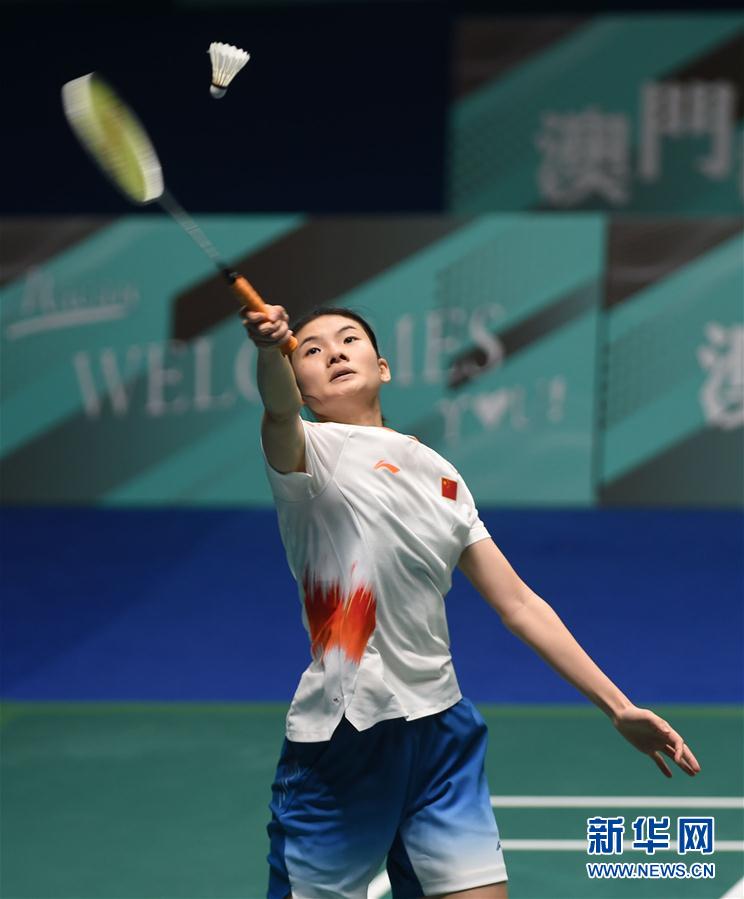 外界丰富的 外界丰富的