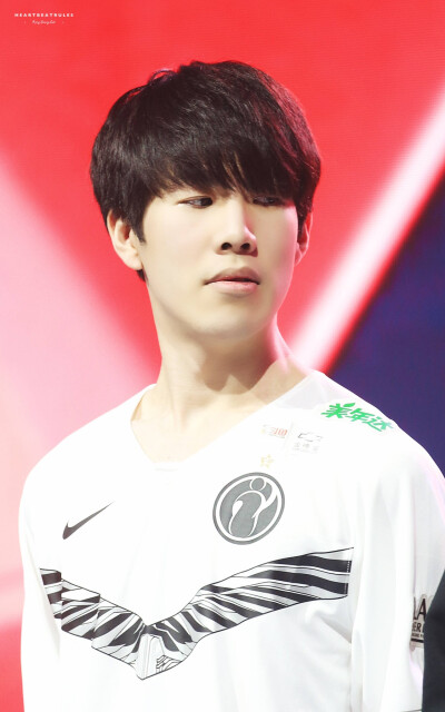 用玩家共创 用玩家共创